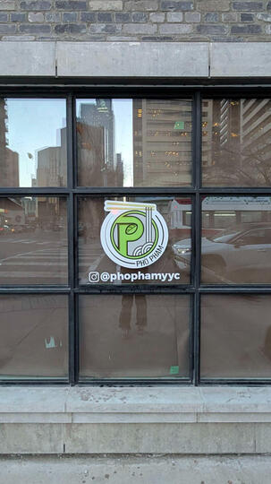 Pho Pham Static Cling